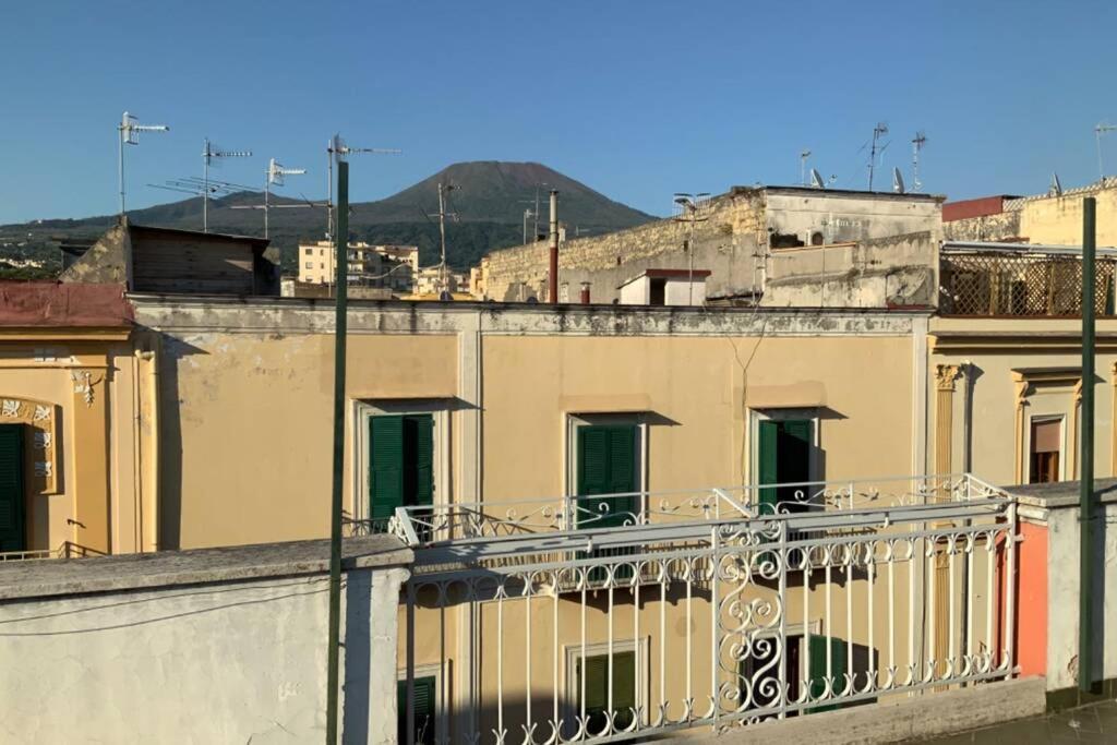 Апартаменты Casa Rachele Napoli Торре-дель-Греко Экстерьер фото